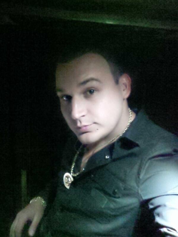 sauleljaguar's tweet photo. Al escenario fugaaaaaa aqui en casas grandes chihuahua!! :) http://t.co/1bMhIKIne0