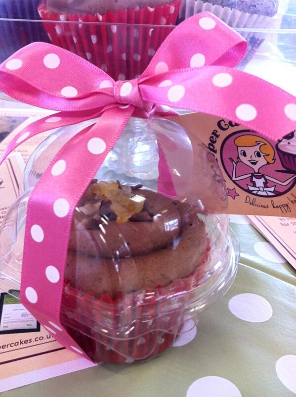 DapperCakes's tweet image. Here's our choc orange cupcake packaged up for one special customer! :))