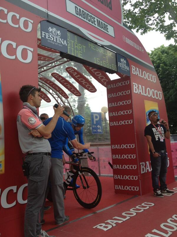 GarminLive's tweet photo. #giro: PARTITO @ryder_hesjedal! #sempreatutta! http://t.co/lpGYUNumJW