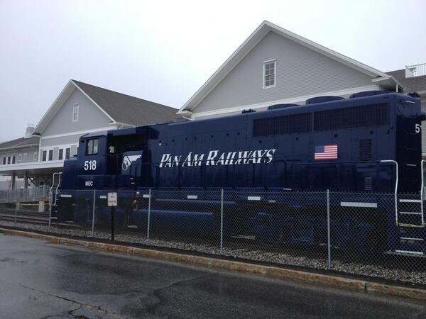 PanAmBrands's tweet photo. @panambrands joins in the #natltrainday festivities in Brunswick ME http://t.co/ZlRvNrbAgD
