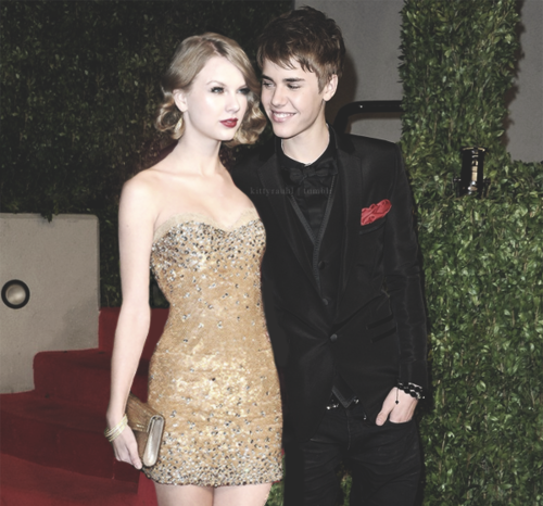 LegendOfJBiebs's tweet photo. #Justay My OTP http://t.co/TFbSuxbBh7