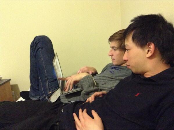 akpl16's tweet image. A late, late night with mah CR peeps, some good bonding time. Day 3, #NLDC2013 in five hours. #ready #conferencemode