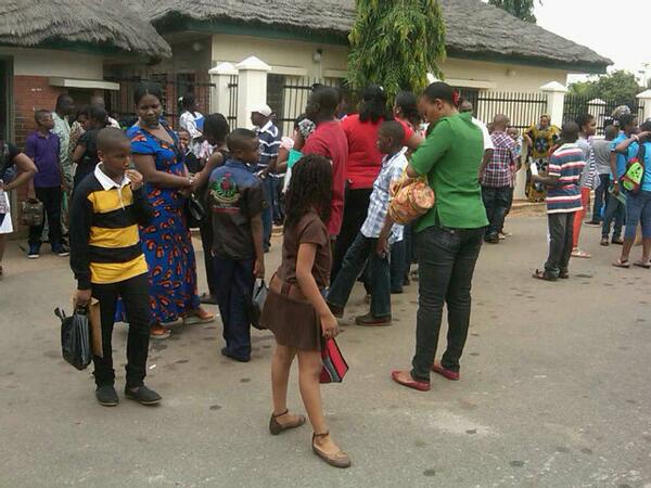 AplusMathstutor's tweet image. At d school entrance motivating/preparing our students 4 success in their examination @ALIBABAGCFR  @AbujaBuzzer