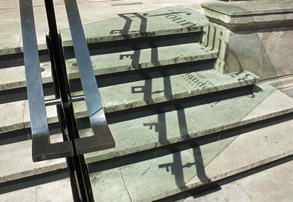 TheGeoffProject's tweet image. #thegeoffproject #geoff #foundlingmuseum @FoundlingMuseum  365 days of Geoff No.47