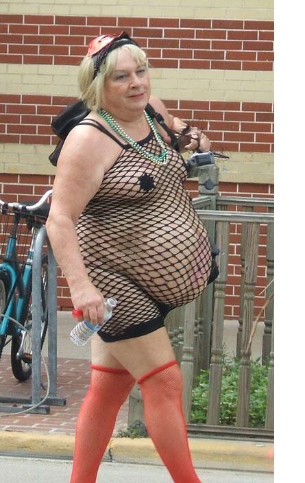 Who's ready for the Kentucky Derby?? This girl is! #KyDerby