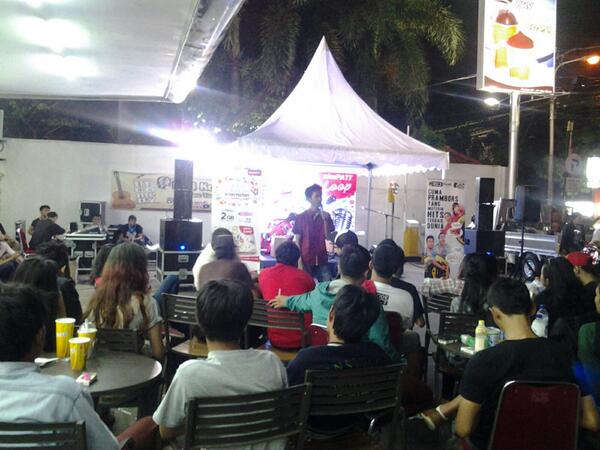 SIMPATI's tweet image. Nah, sekarang waktunya comic battle! Kamu berani ikutan gak nih? :)) #simPATILoop