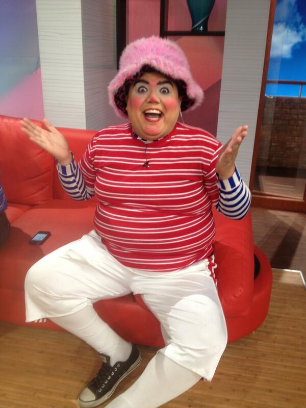 GilGarza11's tweet photo. “@choytv: @GilGarza11 el original carambolas se parece a Veronica Gallardo #vivalavi hahahaha #YoConAngel” http://t.co/M7oYKRMOfi