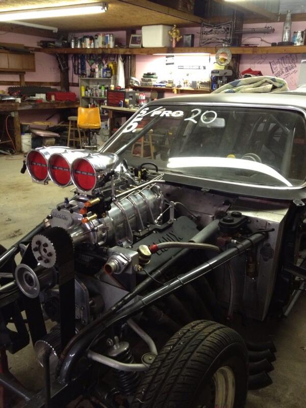 kidlover16's tweet photo. @NHRA Ready to go racin! #BigAndUgly #NewToy http://t.co/HWJoL7AQ27