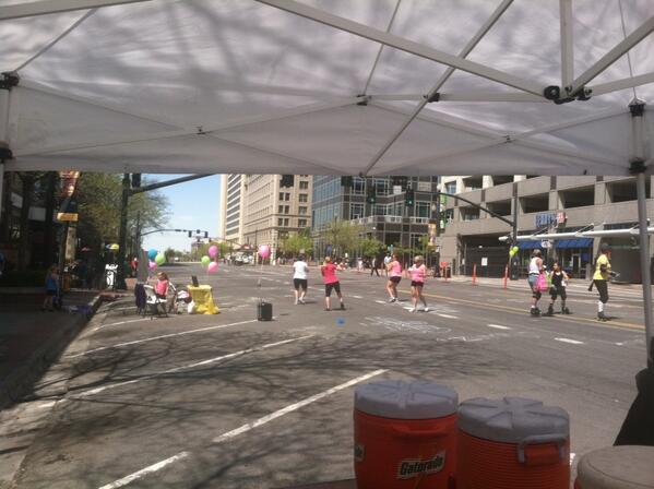 OpenStreetsSLC's tweet photo. Zumba!! #openstreetsslc http://t.co/tKmAwQhsEj