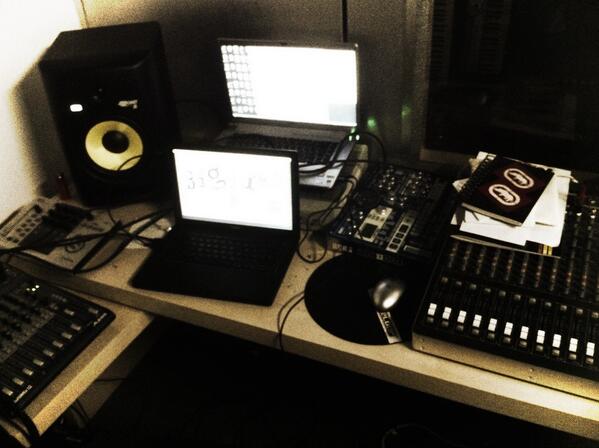 Rehbellen (@rehbellen) on Twitter photo 