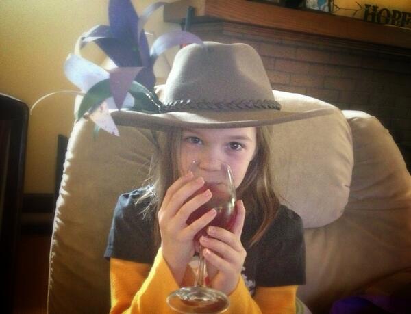 rd_reid's tweet photo. Kylie and I are ready for the Derby…she’s got Goldencents and I’ve got Verrazano http://t.co/mroQPdXByK