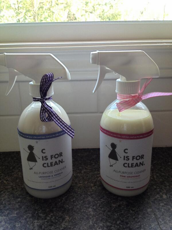 Cake_Co_'s tweet image. I found a new favourite! This stuff is amazing! My kitchen smells like pink grapefruit mmmmm so fresh! @CisforClean