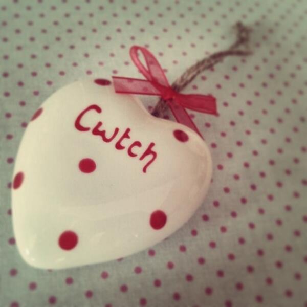 CwtchPR's tweet image. We love this beautiful hanging heart made by our clients @Lollibirds #keepsakes #wales #mum #cwtch
