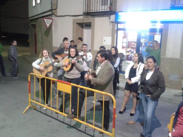 VeracruzCriptan's tweet photo. Mayos a la Cruz 2013 http://t.co/XWxHd2VJJI