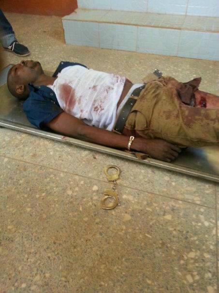 biomelvin's tweet photo. Some policemen shot a guy in asaba delta state today what a sad story http://t.co/3kw9VNkJiG