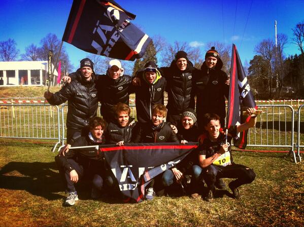 FredrikTrahn's tweet photo. Järla sexa i #10mila http://t.co/zGNhmNpyFO
