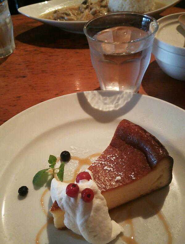 og_lab's tweet photo. Akiさんとミーティング！ http://t.co/jC6wzC9RVL