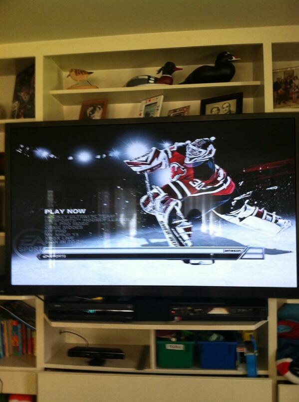 bk6801's tweet photo. Dads new tv http://t.co/GXRM3OXT5s