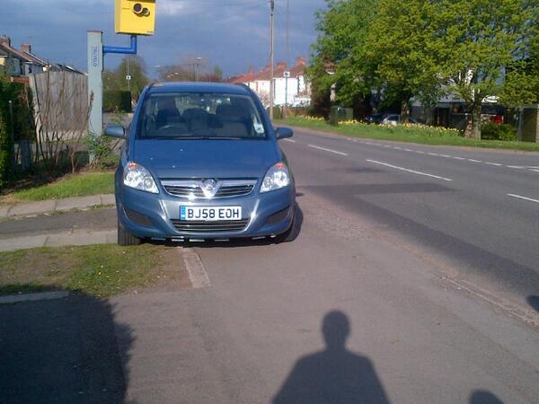 BJ58 EOH displaying Inconsiderate Parking