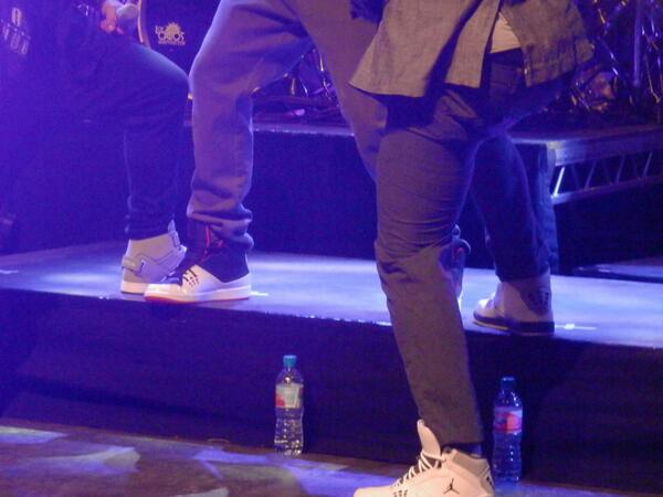 PhotographyNJC's tweet photo. Tasty Shoes @MrDuncanJames @simonwebbe1 http://t.co/d9m2RJ2gZe