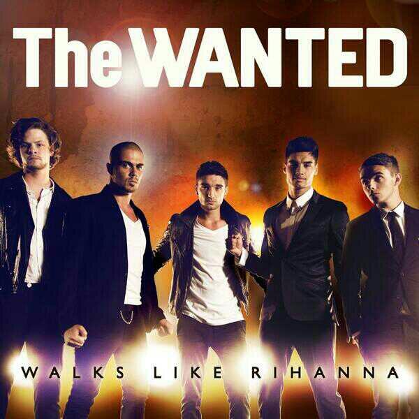 TW_Images19's tweet photo. #walkslikerihannavideo at midnight!!!! Tuesday xx http://t.co/GmekszlZGX