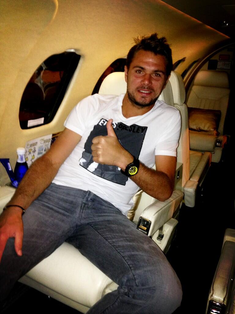 Stanislas Wawrinka y Roger Federer - Página 4 BJhwVvqCQAE5_P9
