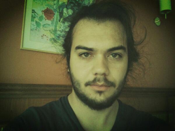 bariconal's tweet photo. @ufukonall al sana özüm. sabah yeni uyandıgım saliseler http://t.co/HcPP6xLNbY