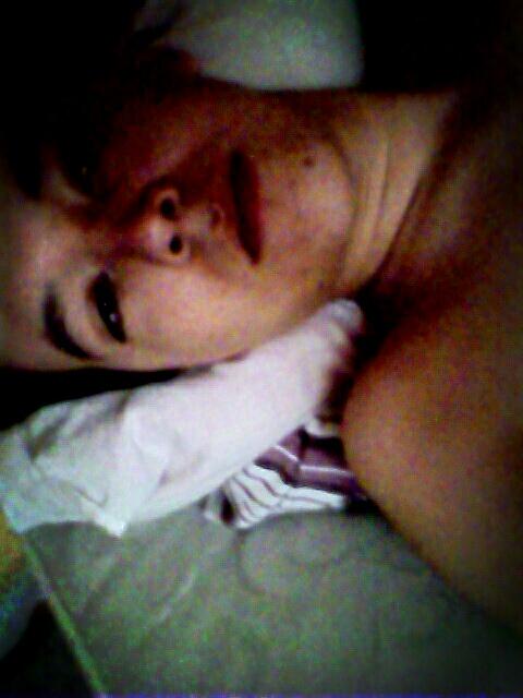 NarcesM's tweet photo. Alcohol abandona este cuerpo que no sirve pa Un tulito http://t.co/Rzp4Wpl7PK