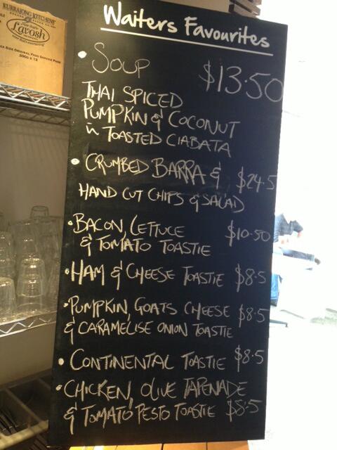 And today's Deli Menu is.... :) #lamonts #smithsbeach #dineinortakeaway #changeseveryday #gourmetrolls