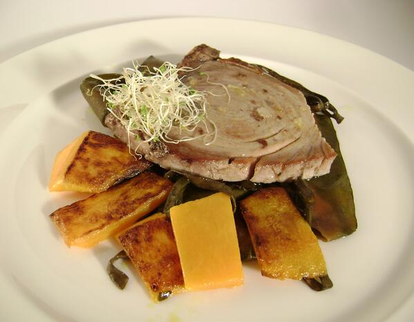 Chuleta de Mar y Menestra de Algas al Ajillo
cocinacontalento.blogspot.com.es
talentogastronomico.es