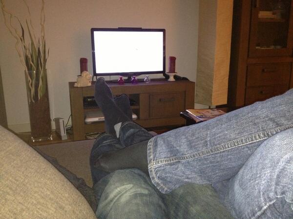 Een avondje lekker op de bank = ook lekker! Met m'n meissie <a href="/StephanievdHoek/">Stephanie vd Hoek</a>