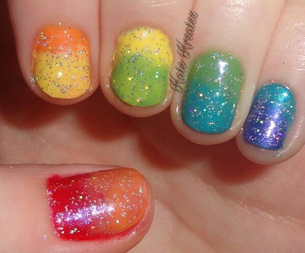 KateKreatez's tweet photo. @Inspirationail Sparkly Rainbow Gradient, with video tutorial! :D #manimonday http://t.co/vpKppLqkFg http://t.co/ltEuV1B97W