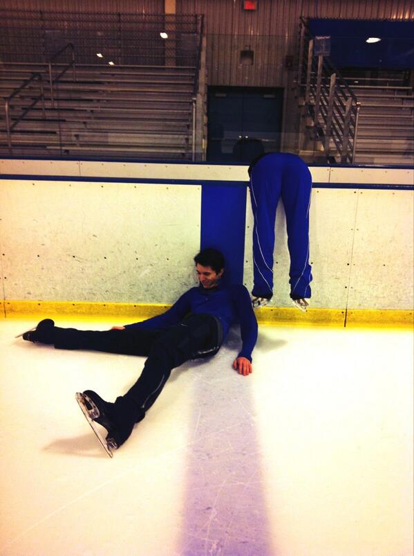 StasiaRose's tweet image. I hope the struggle bus has airbags, because we just crashed. #itdoesnt #jetsetterproblems @ColinJMcManus