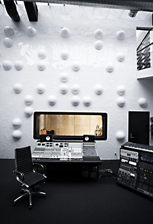 SonoProEscuela's tweet image. Un estudio futurista....¿Qué os parece? Delta Lab Studios Copenhagen, Denmark
#MuiscProduction