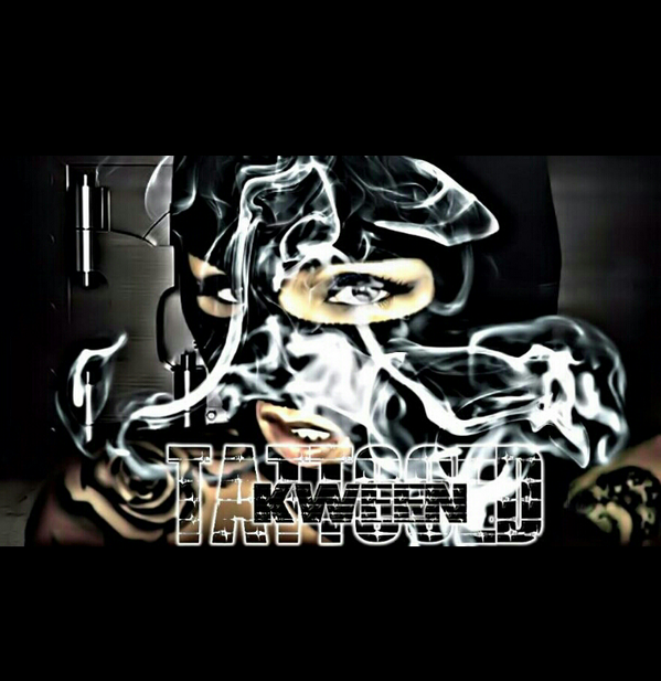 ImTattooedKween's tweet image. #goonette♡ #kweem #tattooedkween #tattoo #smoke #boss .... check me out