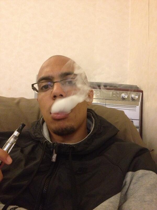 By <a href="/ChichaEcig/">E_Chicha E_cig</a>