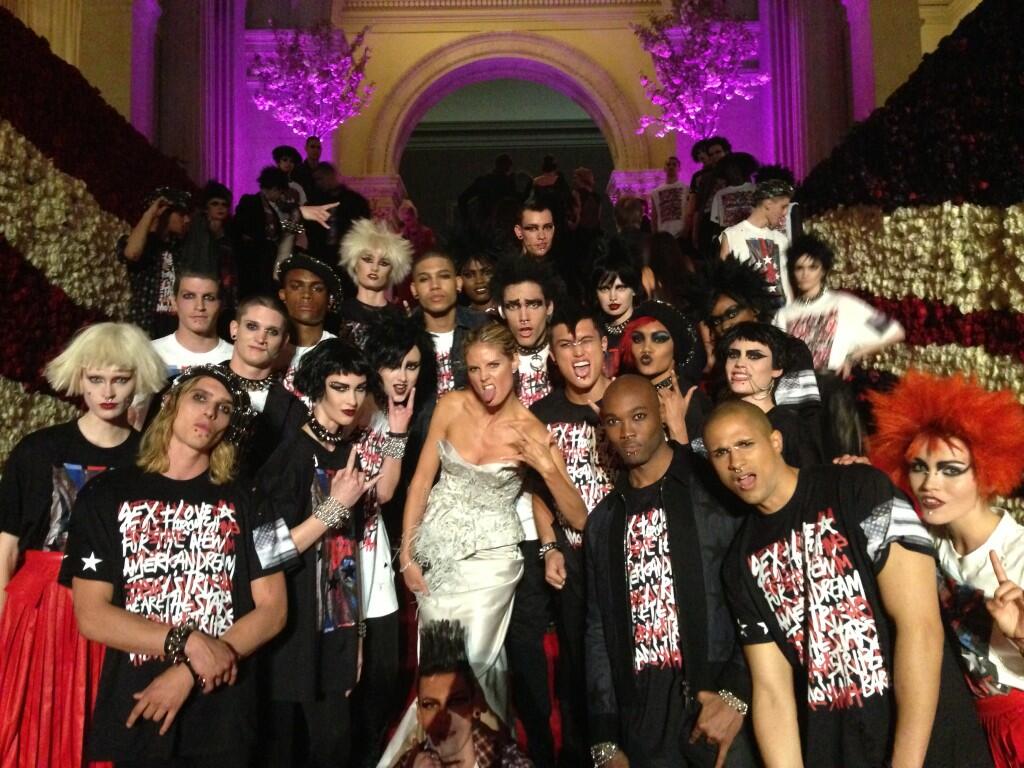 Hedi Klum's twitter picture at the Met Gala