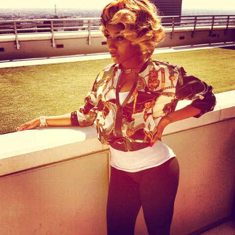Diamond_Atl's tweet photo. Ms. @KeyshiaCole Hairstyle!!! Love Her So Damn Much. ♦Diamond♦ ♥ Keyshia Cole♥ http://t.co/4XzPkEToEq