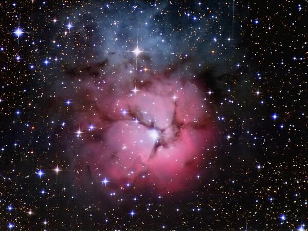 Image credit: John Nassr of Stardust Observatory, http://stardustobservatory.org/.