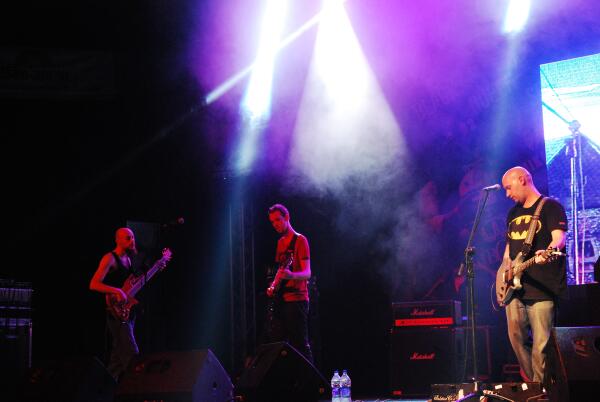 antaragni's tweet photo. @solsticecoil live at Synchronicity, Antaragni'12.
#antaragni http://t.co/1buPtgQOud