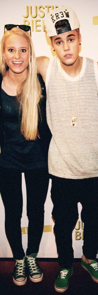 1DToNorwayNO's tweet photo. @1Dneews Camilla Foss also met Justin Bieber at a M&amp;G when he was in Norway http://t.co/5A5UX09lMd