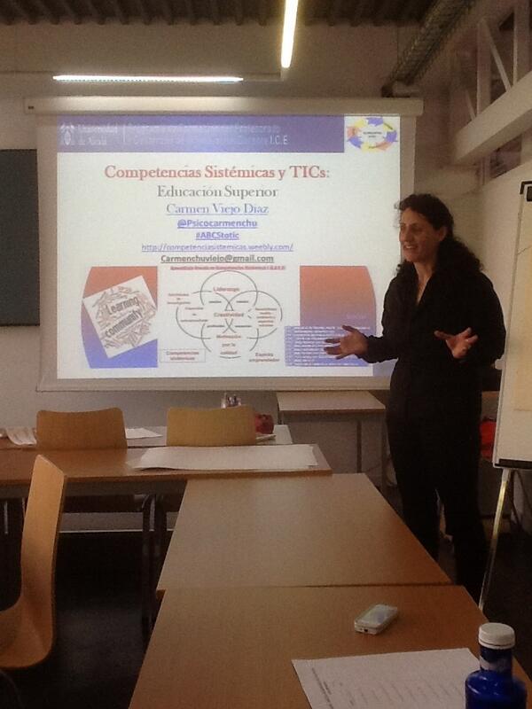Ale_Iborra's tweet photo. #ABCStotic comenzando el taller con Carmen Viejo sobre competencias sistémicas en las nuevas tecnologías http://t.co/HoLTi6xFAi