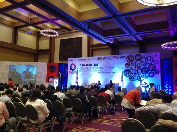 En Convención Nacional de Delegaciones - Sectores - Ramas Industriales en Aguascalientes.