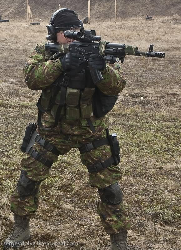マイナー系ミリフォトbot Auf Twitter ロシア国境軍の兵士 新型のデジタル迷彩服を着用 ロシア軍 Fsb T Co 1fxybgkdfd マイナー系ミリフォトbot Auf Twitter ロシア国境軍の兵士 新型のデジタル迷彩服を着用 ロシア軍 Fsb T Co 1fxybgkdfd