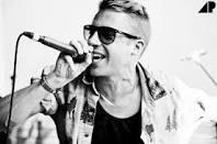 Andrea2Sheehan's tweet photo. Macklemore U so can't hold us #Awesome http://t.co/sbro3GVptb