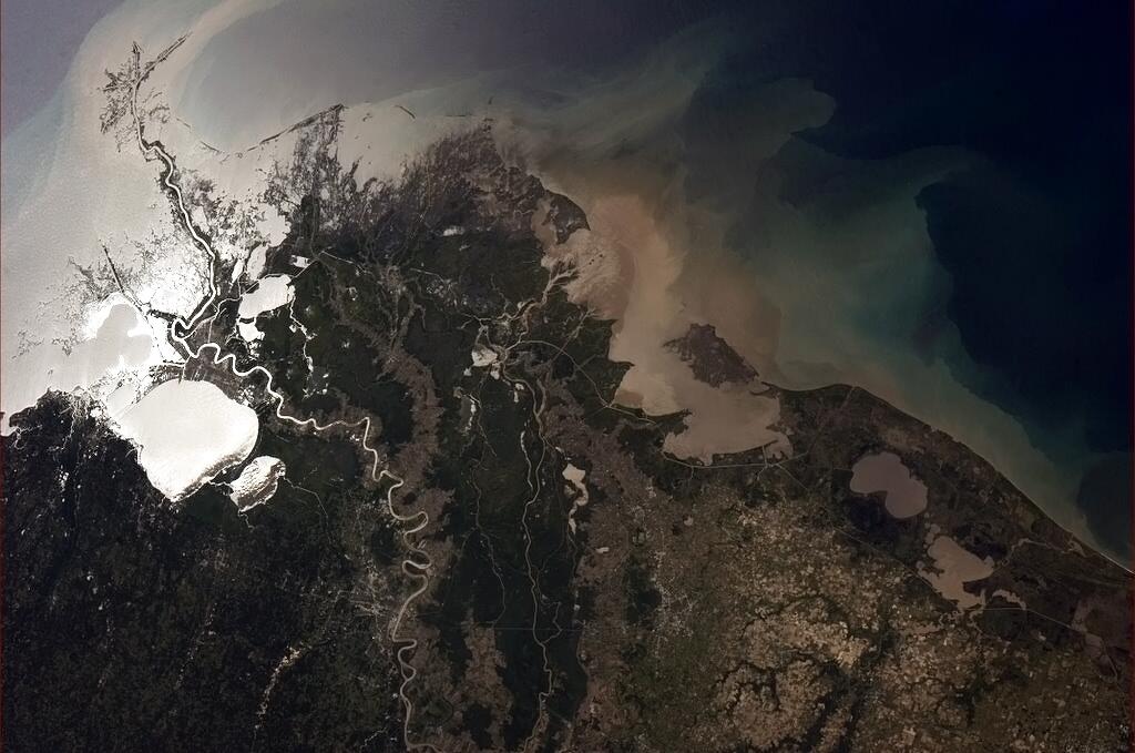 Twitter / Cmdr_Hadfield: Mississippi delta - heartland ...