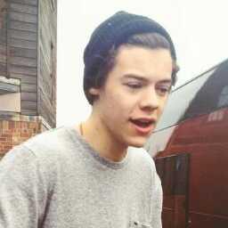 olf554's tweet photo. Heyy i am so happy that i am a fan of Harry Styles http://t.co/QnFmS7eA5J