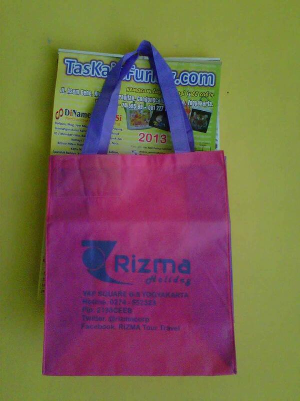 taskainfuring's tweet image. siapa yg mau ikut jalan2 bareng @rizmacorp, dapet #taskain #tasfuring looh, d follow yaa . facebook.com/taskainfuring ...