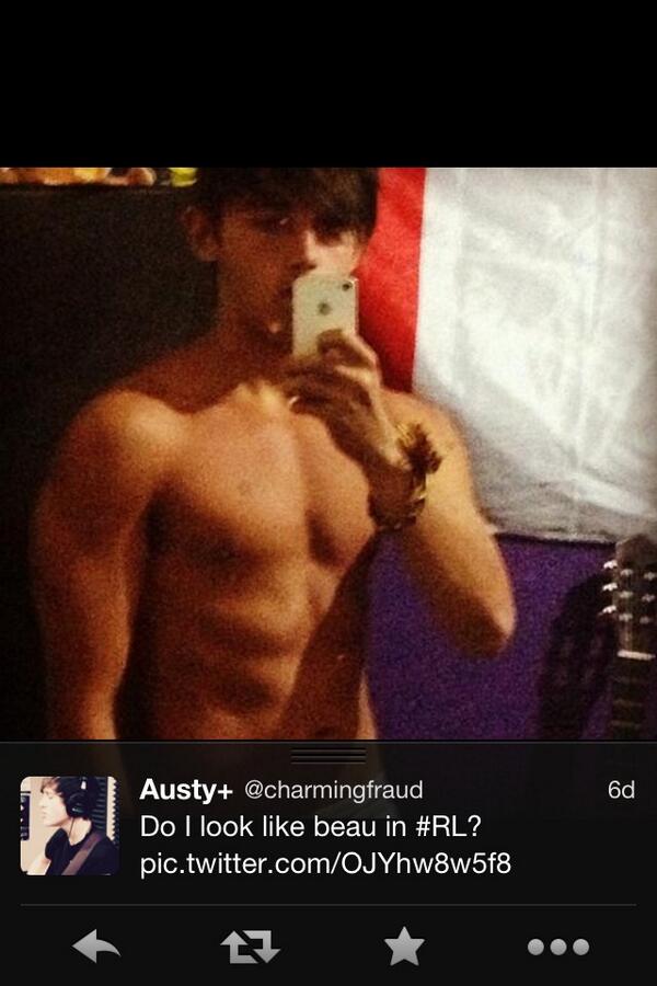 CallOutFL's tweet image. This one is just embarrassing... @BrooksBeau better hide your IG pics from now on. @charmingfraud