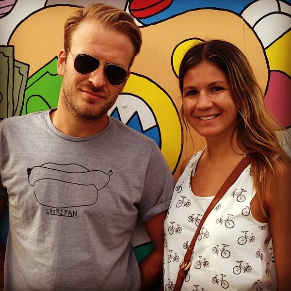 ¡@manuelsowi con su #choripan en Miami!